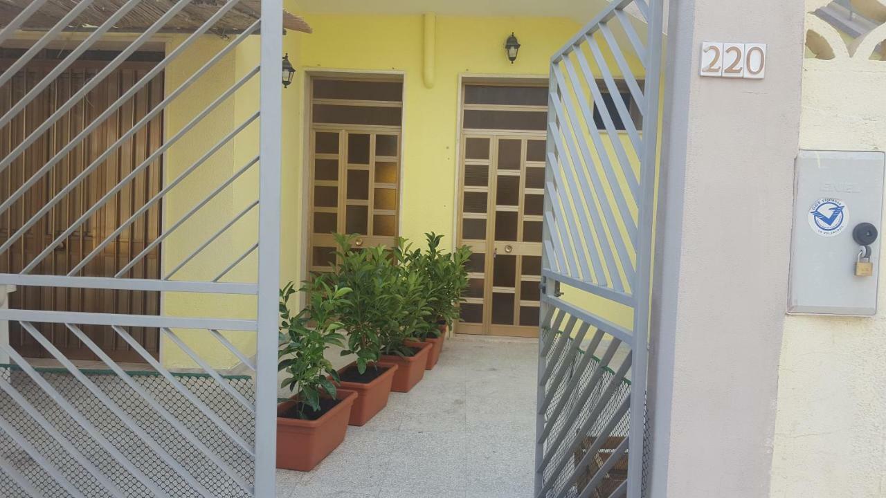 Appartamento Mmera Mare Torre Lapillo Esterno foto